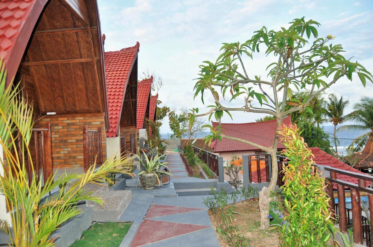 Surya Chandra Beach Bungalow Batununggul Exterior foto