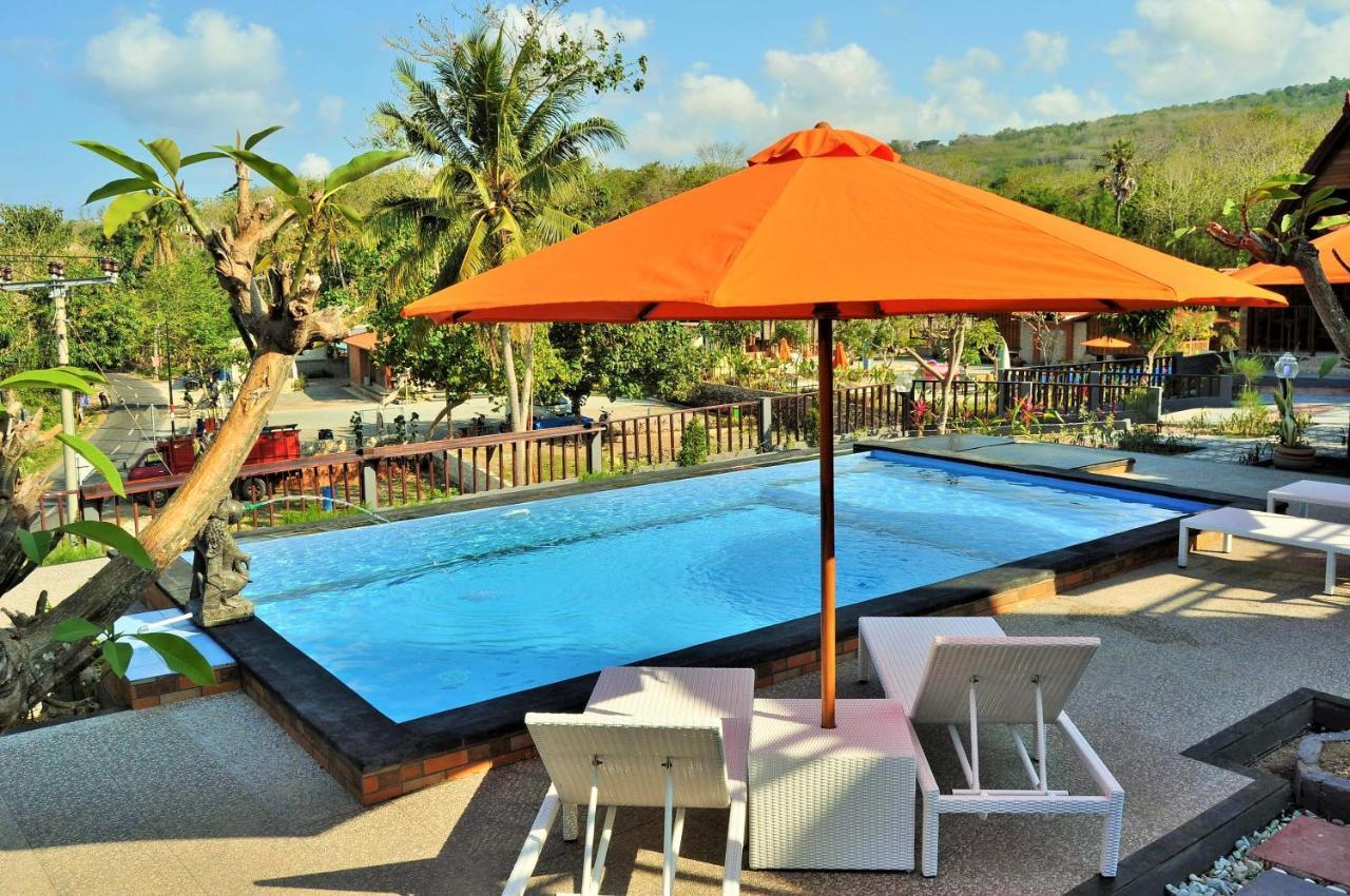 Surya Chandra Beach Bungalow Batununggul Exterior foto