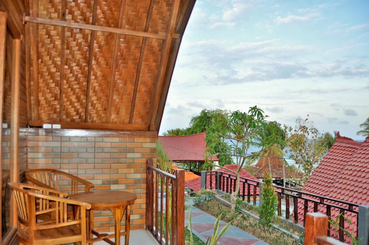 Surya Chandra Beach Bungalow Batununggul Exterior foto