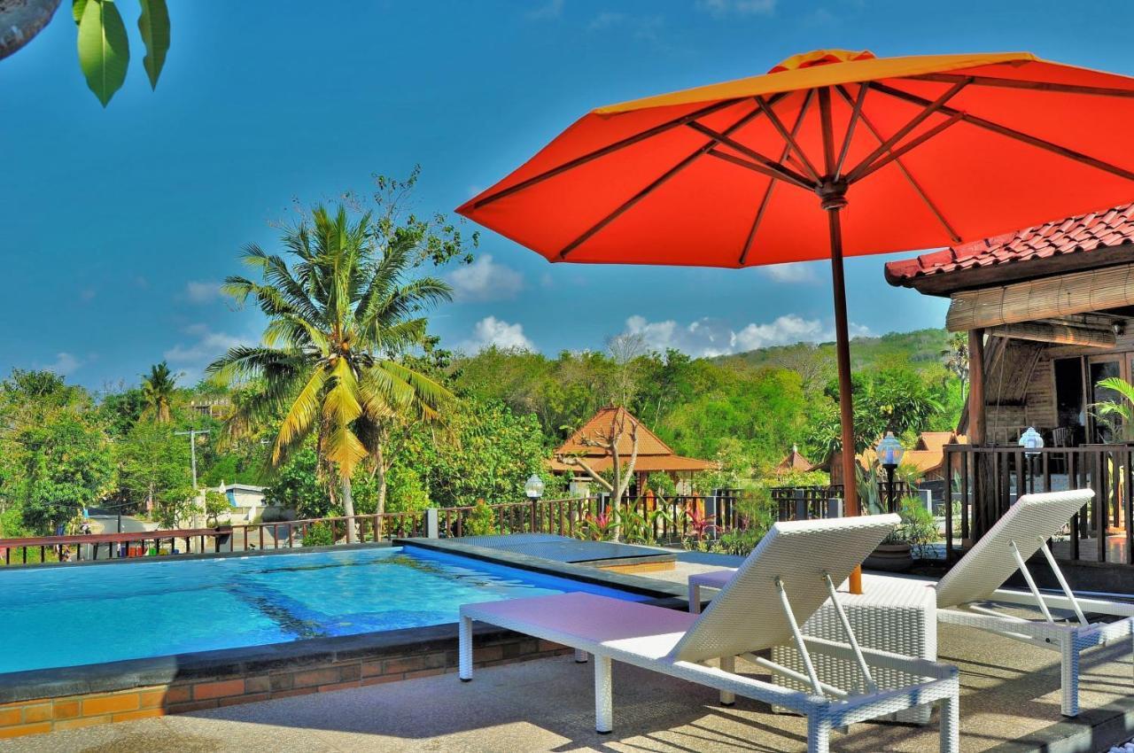 Surya Chandra Beach Bungalow Batununggul Exterior foto