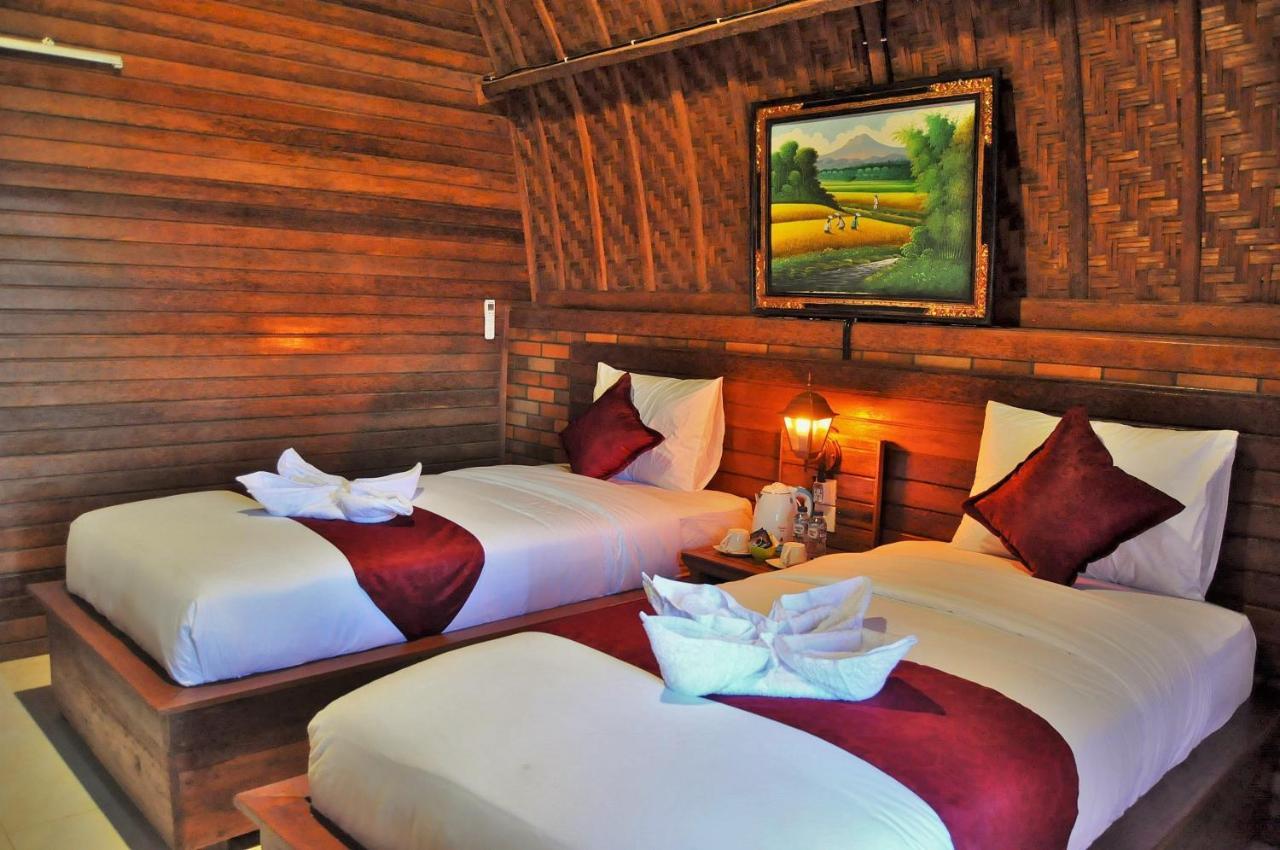 Surya Chandra Beach Bungalow Batununggul Exterior foto